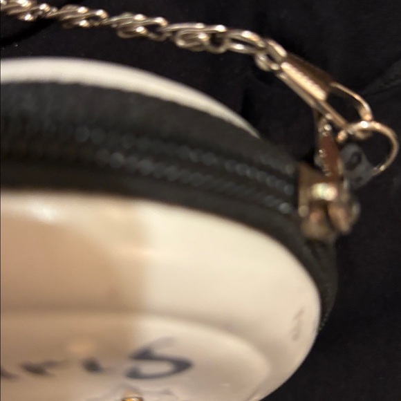 NWOT: PARIS France Pochette (lil bag)Eiffel Tower - Picture 3 of 7